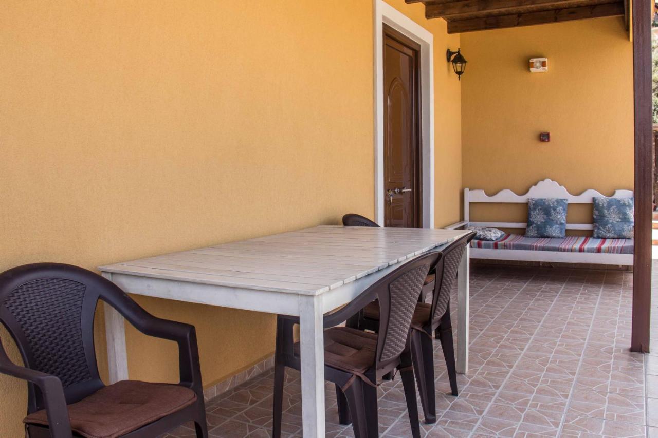 Villa Georgia Kalyves Bagian luar foto